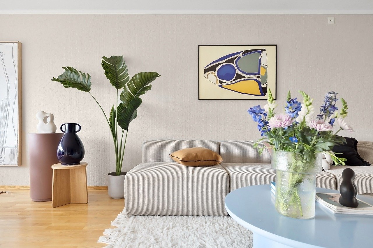 How to Choose Wall Art for Your Living Room When You Have No Idea?